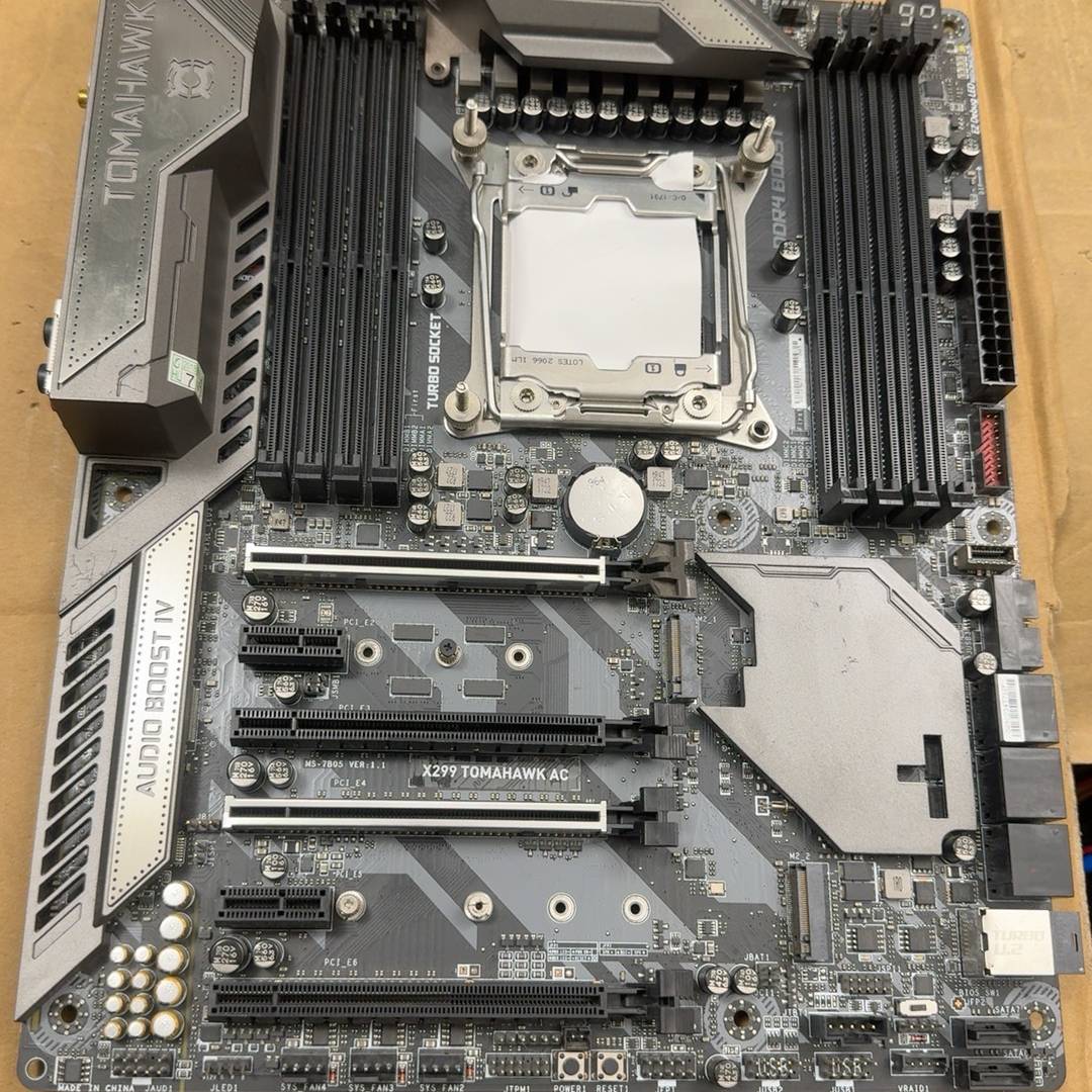 议价X299 TOMAHAWK AC 主板适用