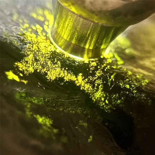 翡翠原石玉石毛料莫湾基冰种飘花