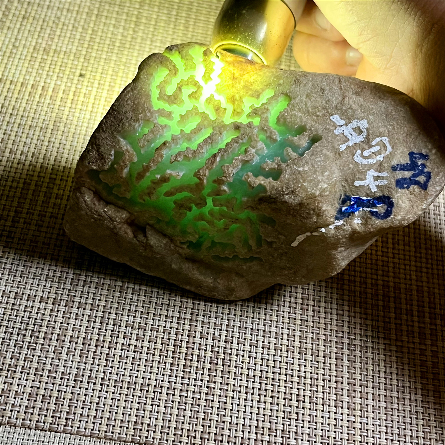 翡翠原石玉石毛料木那敞口大面积开窗种水通透冰种蓝底表现牌子料