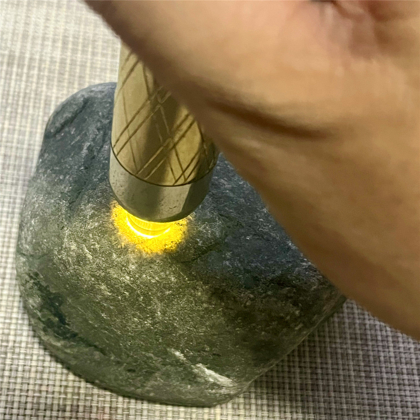 天然老坑翡翠玉石后江起雾牌子料