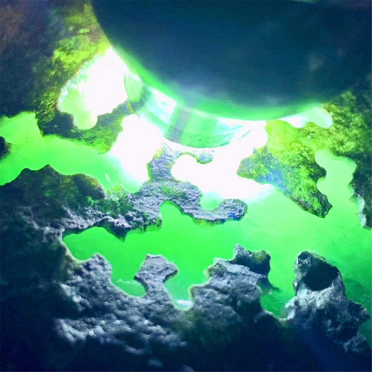 翡翠原石玉石毛料莫湾基敞口开窗肉质细腻晴底带色冰胶感足手镯料