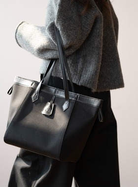 PAYME2023新款折纸水桶包 百搭高级感小众手提通勤上班单肩包包女