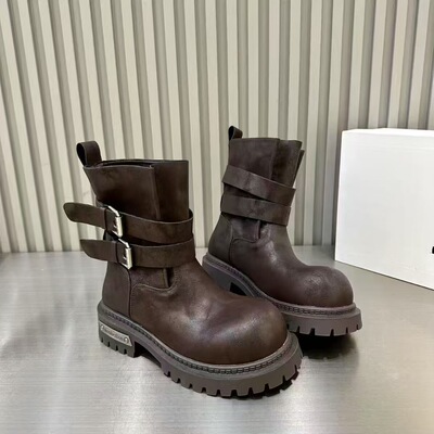 青春营2025年新款厚底马丁靴女英伦风增高厚底马丁靴复古短筒粗跟