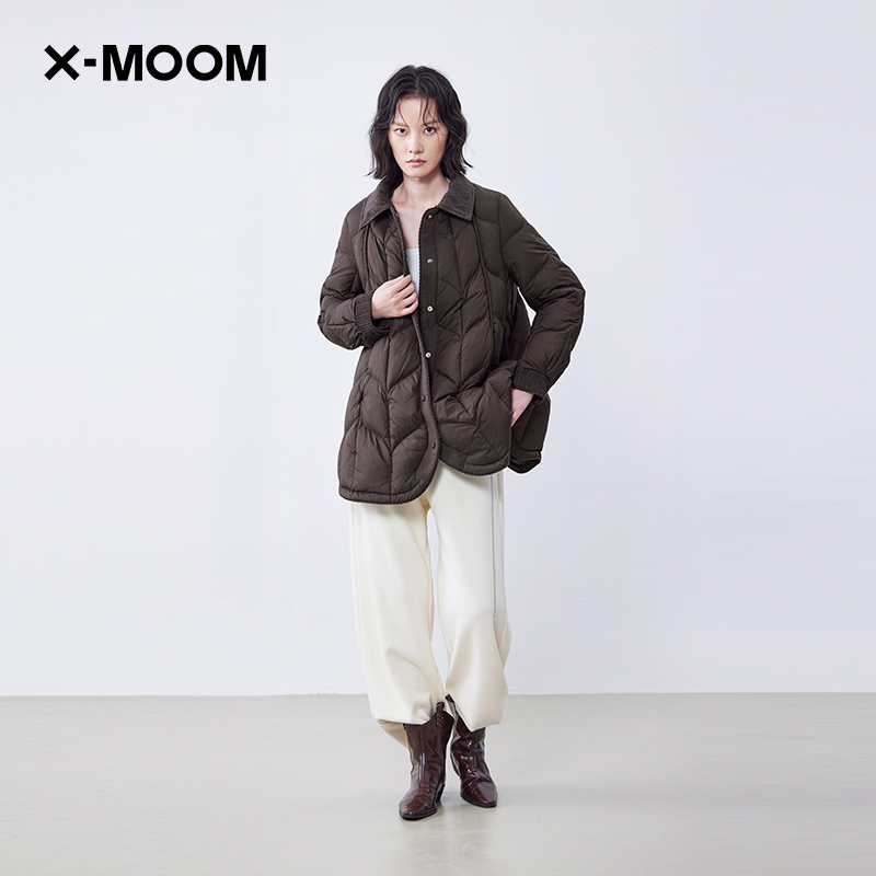 XMOOM菱格翻领拼色中长款羽绒服