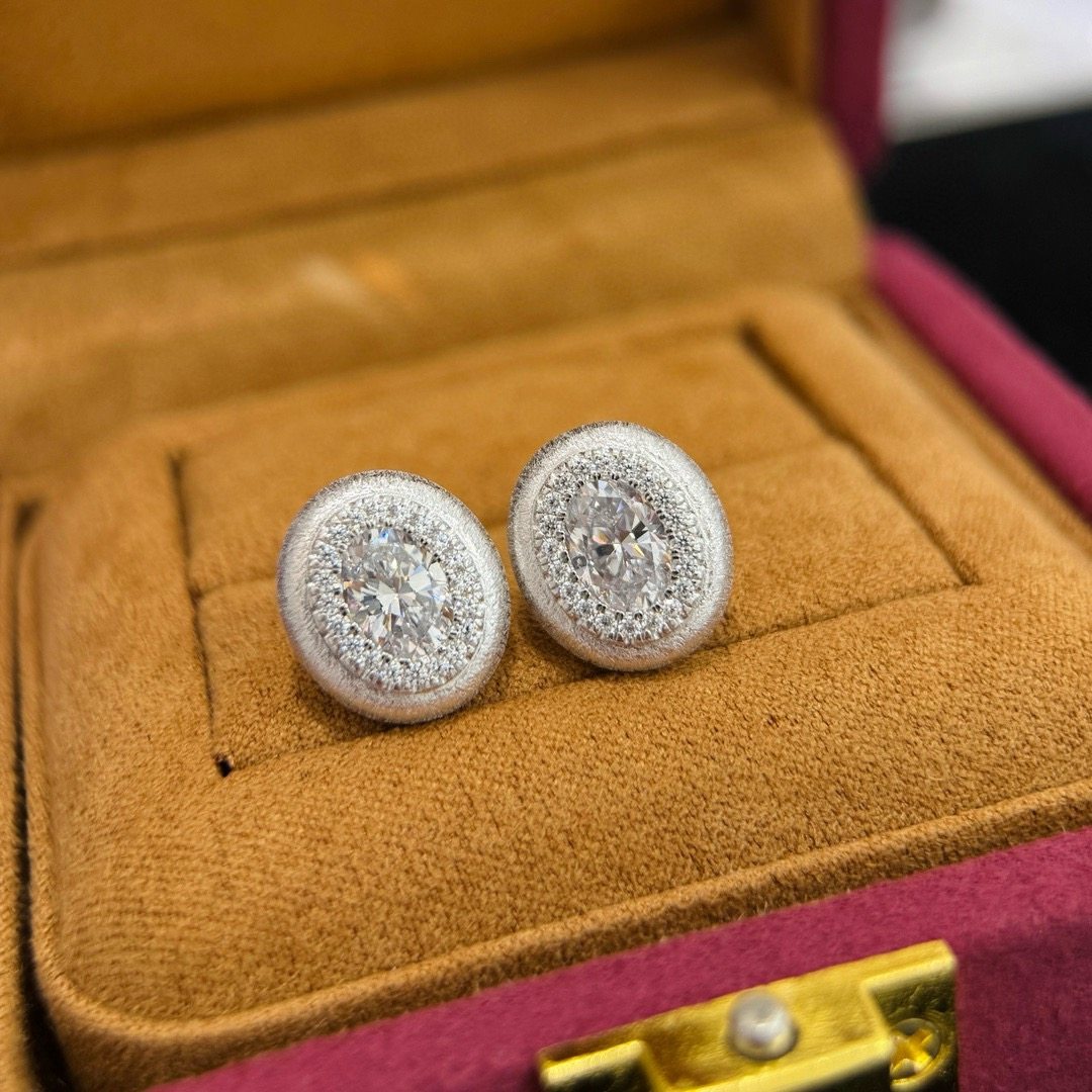 榴莲银饰 DURIAN 通体925银鸽子蛋拉丝耳钉高级感椭圆仿真钻耳饰,饰品/流行首饰/时尚饰品新,耳钉,淘宝优惠券,粉丝福利购,淘宝优惠卷