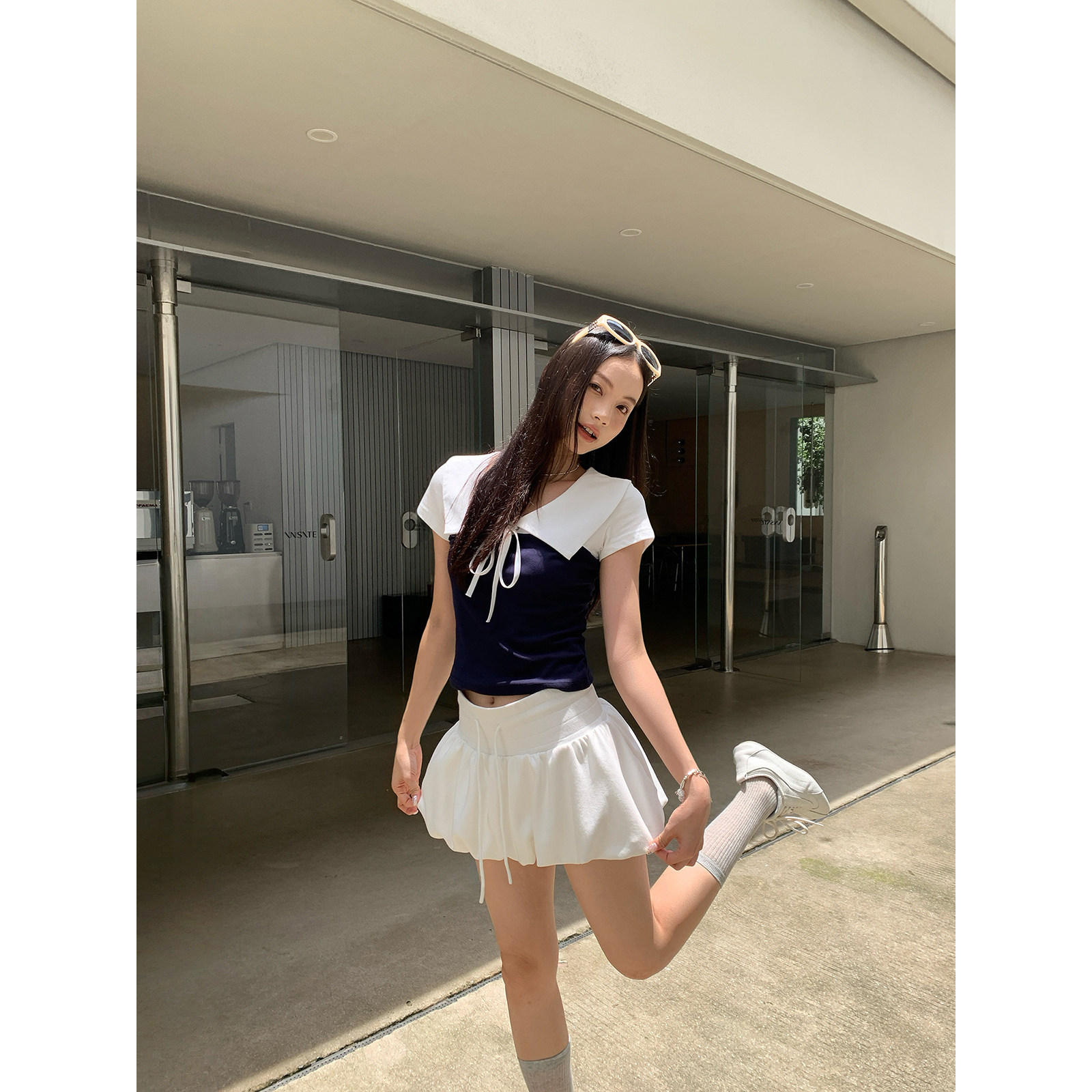 Creamsu叙白 自制藏蓝拼接短袖t恤女夏季设计感正肩修身显瘦上衣图片