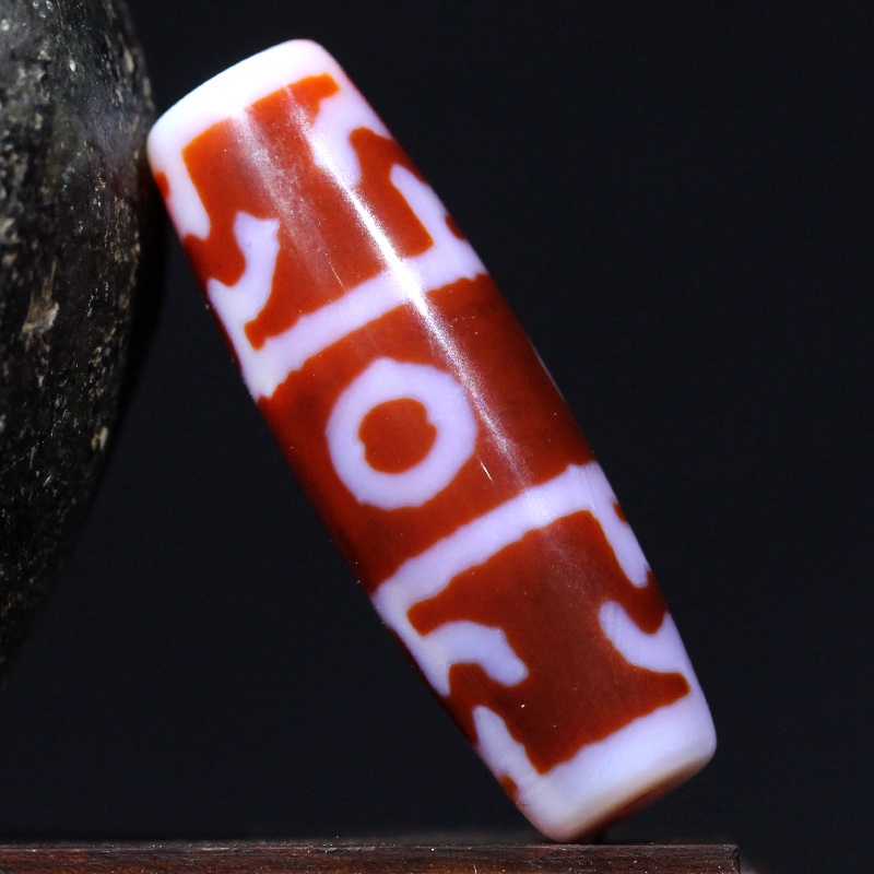 圣饰奇缘 天然真品西藏庙供老矿玛瑙红肉莲师法器天珠39*12mm左右