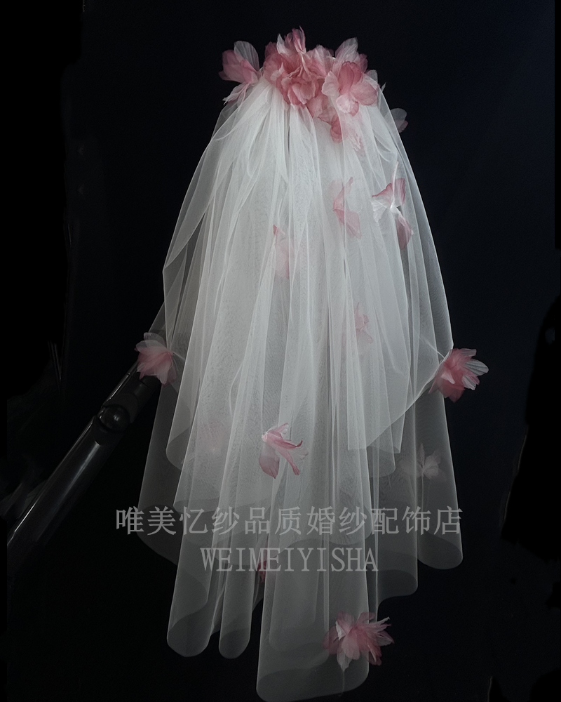 唯美忆纱玫红色花瓣头纱