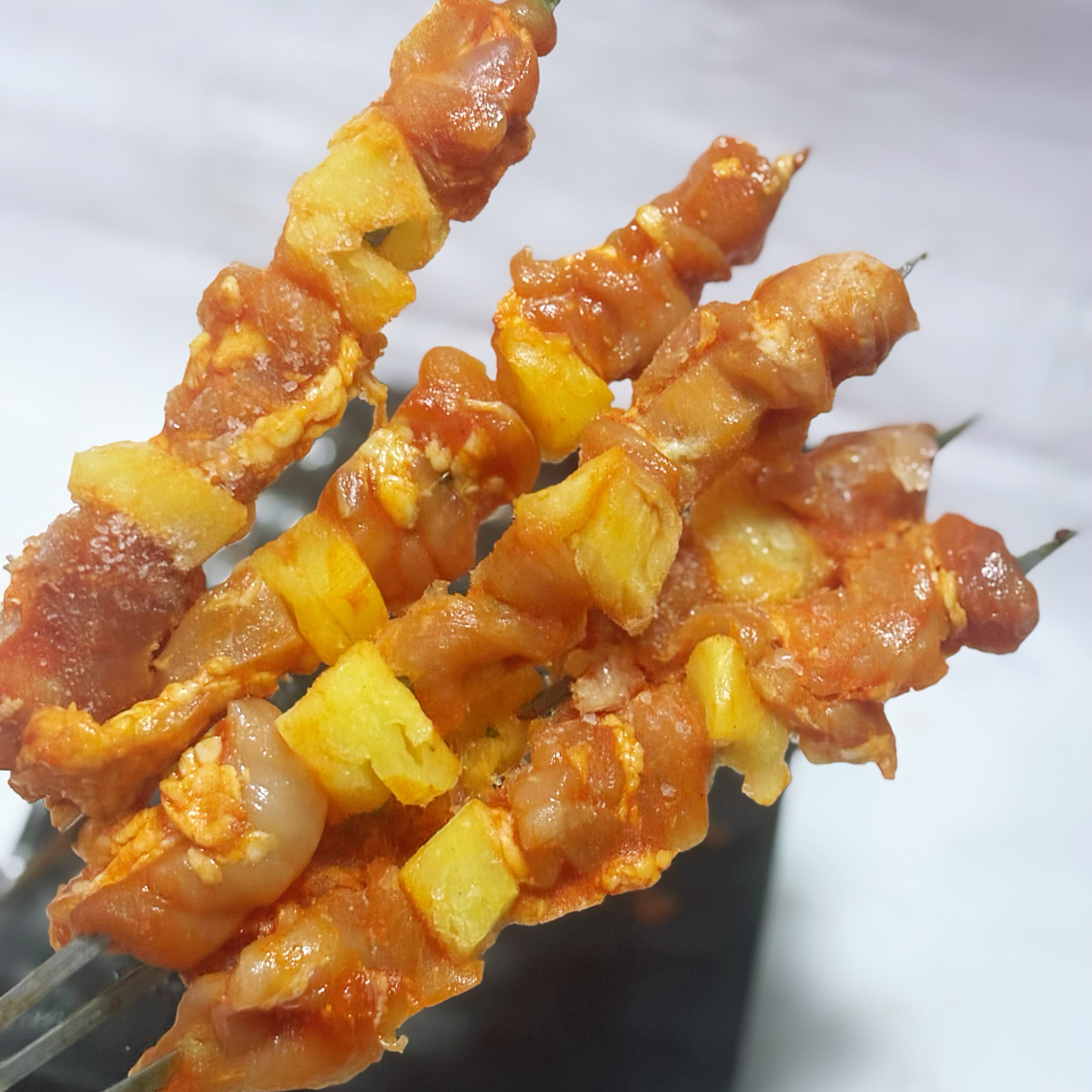 凤梨鸡腿肉串20串烧烤油炸麻辣烫火锅关东煮食材商用批发凤梨鸡肉