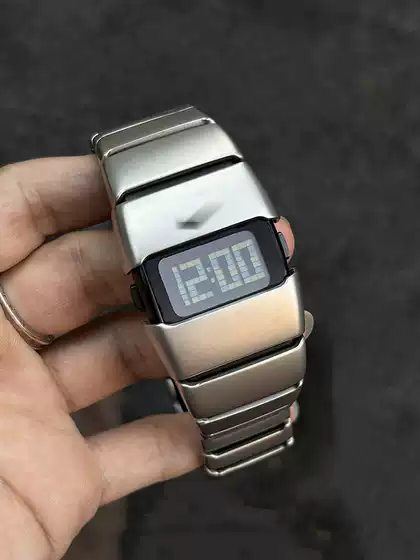 Y2K Vintage Watch Original Personalized Steel Case Multifunctional Digital Display Sports Luminous Calendar High-End Men's Watch