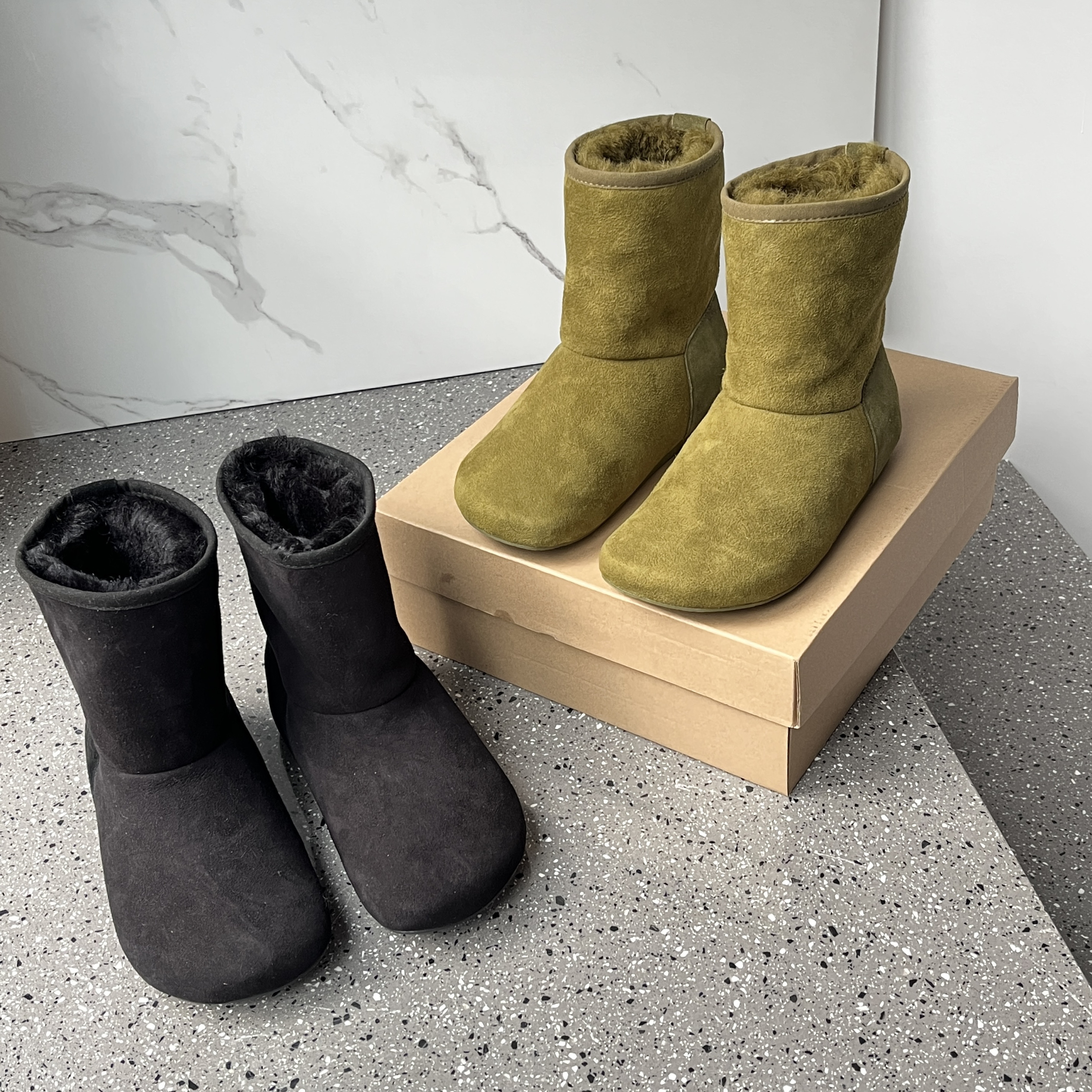 罗家羊皮毛一体雪地靴冬季新款真皮加绒加厚大头靴卷毛保暖短靴女