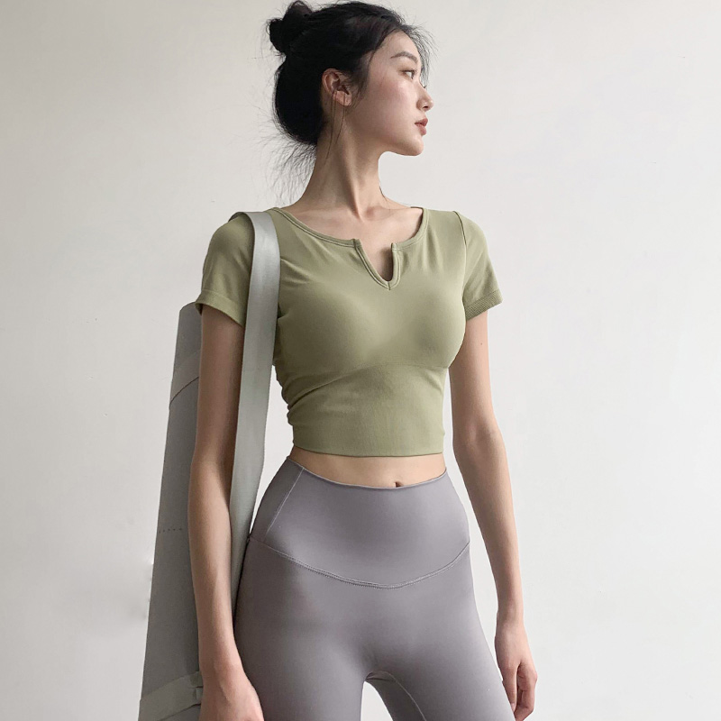 带胸垫瑜伽服上衣女短袖速干T恤
