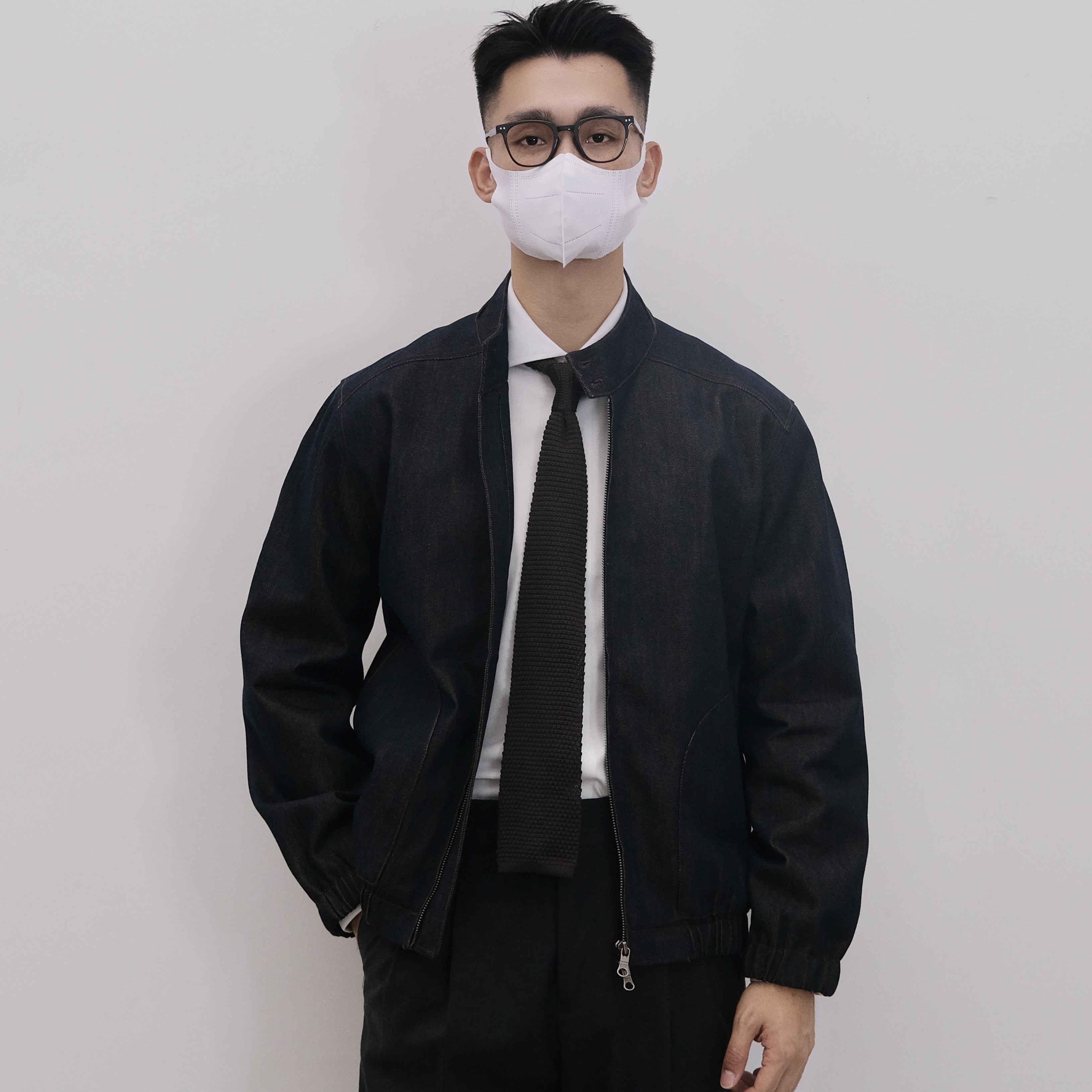 高定感立领牛仔夹克上衣