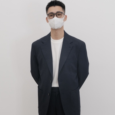 平驳领亲王格纹面料西服单西装