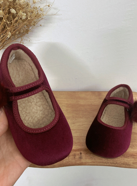 韩国童鞋2025女童秋冬新款韩版毛球金丝绒单鞋儿童新年公主奶奶鞋