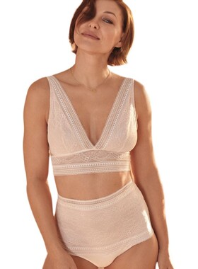 外贸收腹内裤女出口英国女士蕾丝束腰提臀高腰三角裤夏季大码裤头