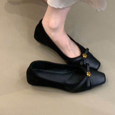 品牌真皮低跟平底百搭单鞋女