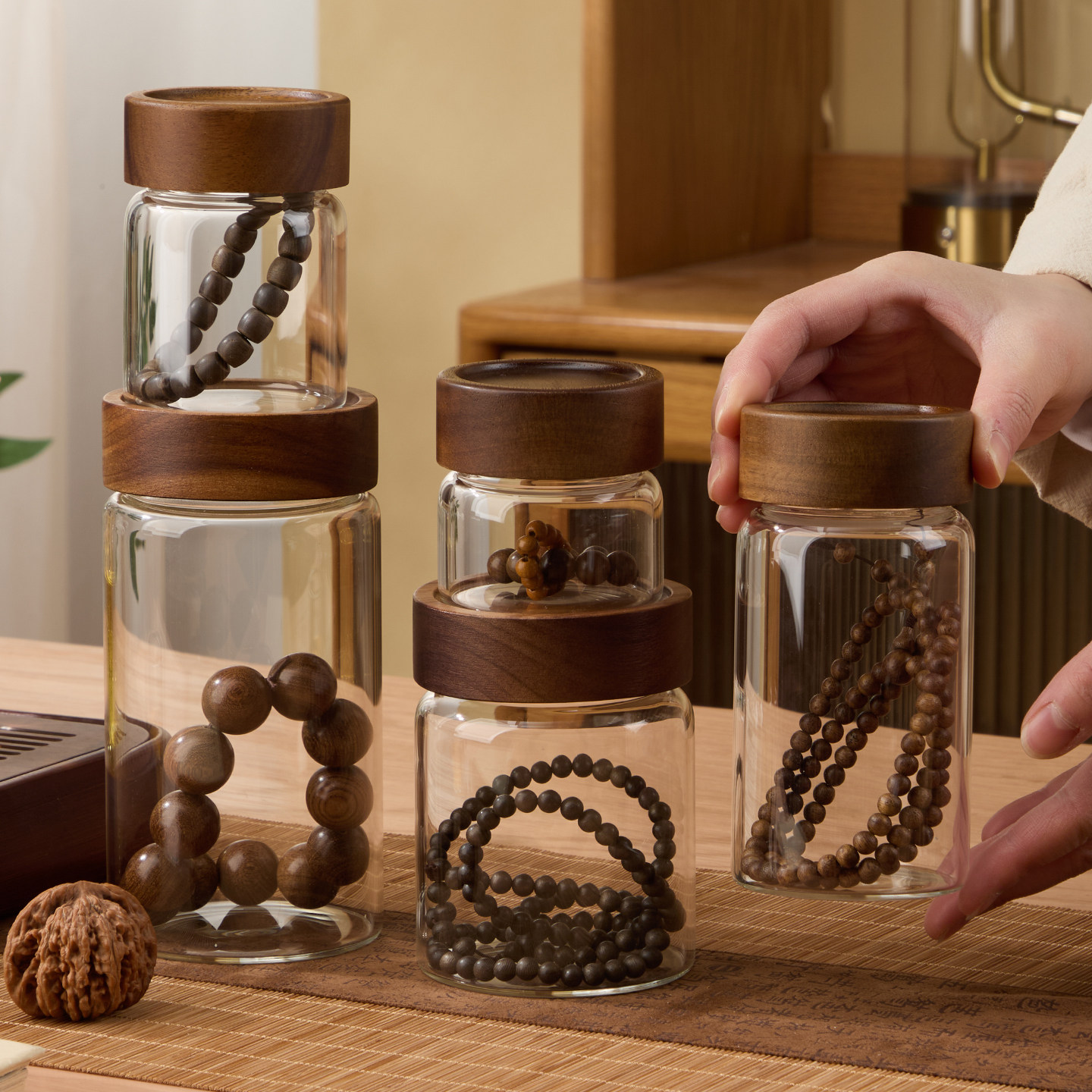 文玩玻璃密封罐佛珠核桃手串透明储物罐沉香养香养珠专用收纳罐子