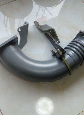 适用于解放J6配件 新款加装排气管卡箍 领航版固定支架 缸盖吊耳