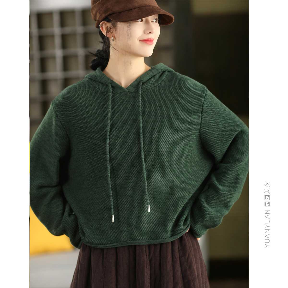 园园美衣冬季复古炒色棉线针织连帽毛衣女气质短款套头帽衫上衣