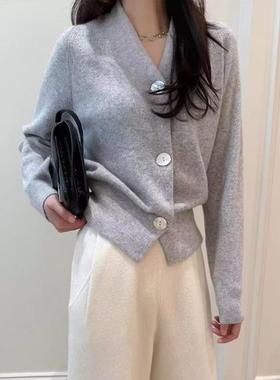 欧货高端100%纯羊毛V领开衫女2025秋冬新款宽松灰色毛衣针织外套