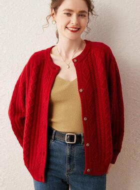 秋冬新款菱形格绞花纯羊绒开衫女圆领加厚红色毛衣宽松针织外套