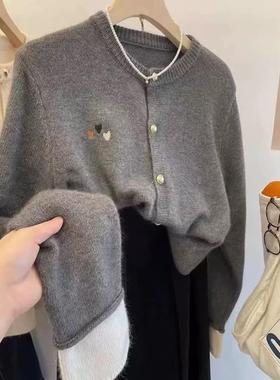 100%美利奴纯羊毛开衫女式秋冬心形绣花针织品欧洲灰色羊绒针织品