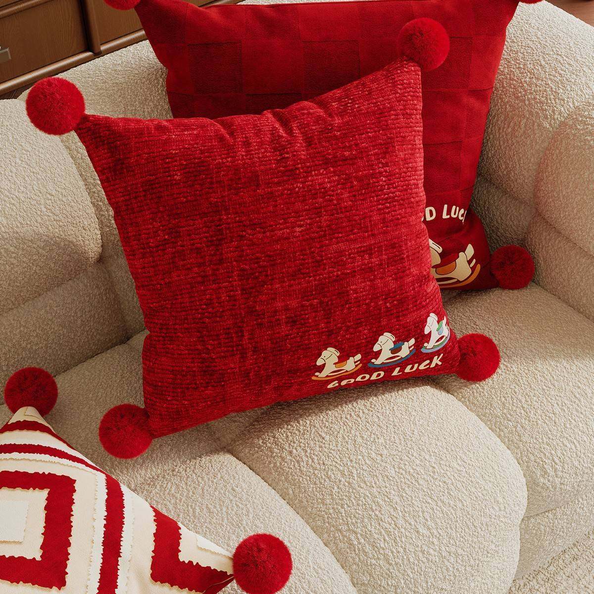 新年客厅抱枕沙发靠背垫家用红色过年装饰喜庆卧室床头荷兰绒靠枕,居家布艺,抱枕被,淘宝优惠券,粉丝福利购,淘宝优惠卷