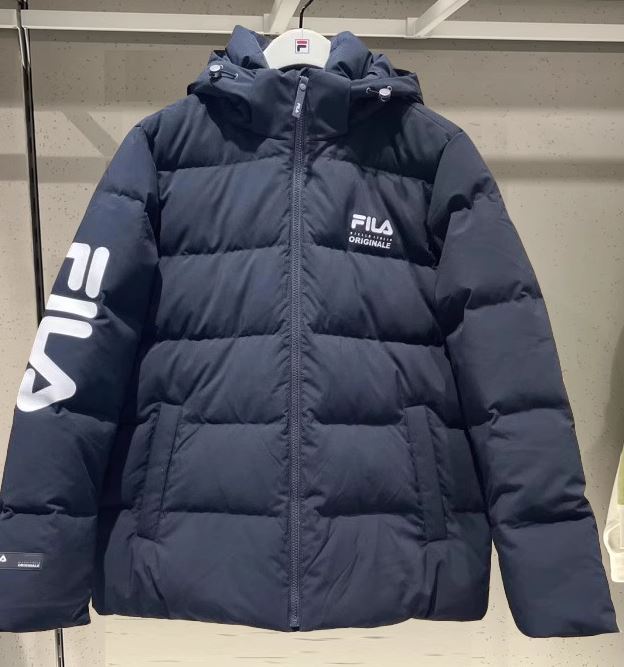 FILA斐乐男装 2025年冬新款基础款连帽运动保暖羽绒服 F61M449909