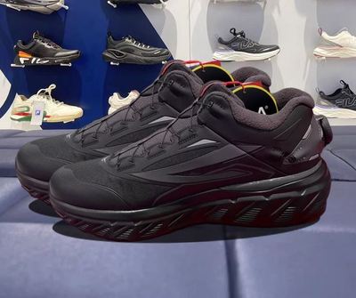 fila/斐乐2025年新款运动跑鞋