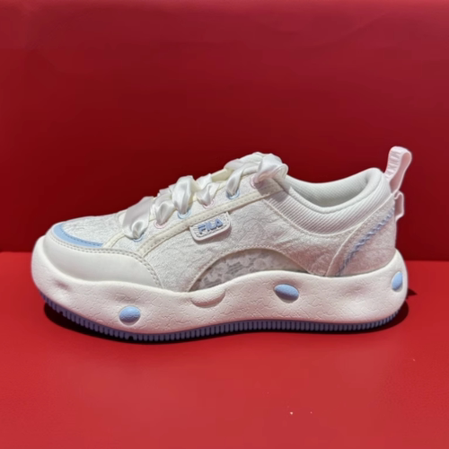 运动时尚休闲复古帆布鞋