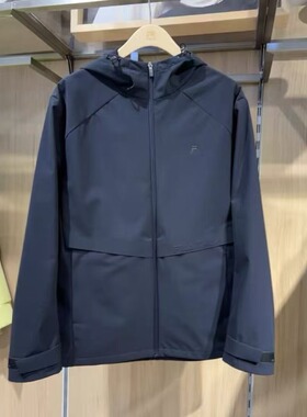 FILA斐乐2026春季新款男子休闲运动百搭连帽梭织外套F11M613706