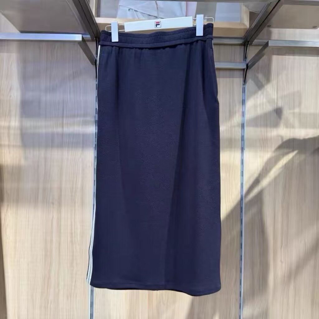 斐乐女子休闲运动半身裙针织裙