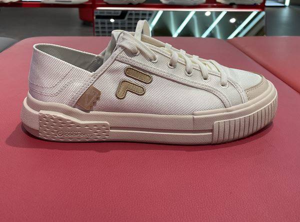 fila/斐乐2023年新款运动帆布鞋