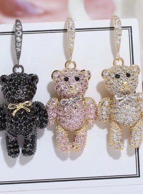 欧美新款百搭时尚可爱粉色小熊耳环镶黑色锆石水晶动物耳坠耳钩