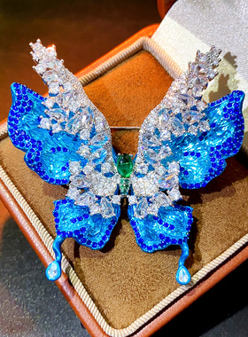 新品重工微镶锆石珠宝款蓝色蝴蝶胸针奢华气质大衣女晚宴彩色胸花