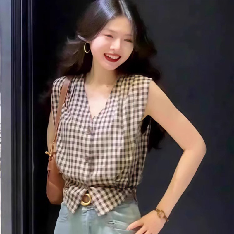 原版色织格 港风穿搭复古V领无袖格子衬衫女夏新款打底背心上衣