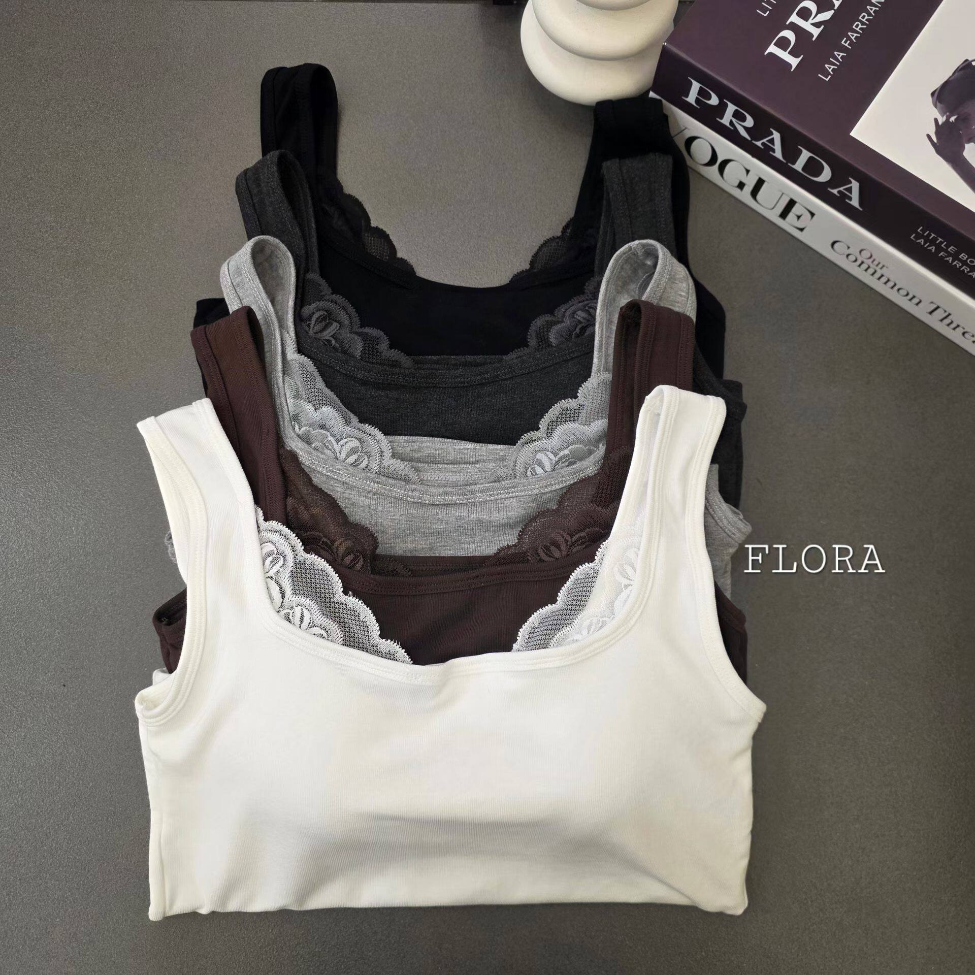 FLORA秋新款 吊带背心 美背纯色蕾丝 韩国东大门代购 带胸垫10