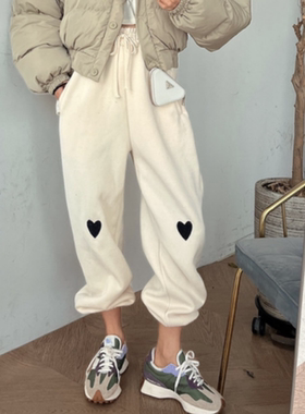 韩国Ins秋冬加厚加绒爱心刺绣休闲裤女 白色宽松直筒哈伦裤卫裤潮