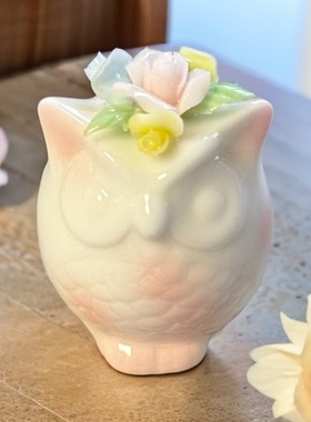 德化陶瓷手捏花朵艺术摆件创意家居插花装饰品陶瓷花猫头鹰摆件