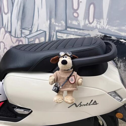 NS125LA摩托通用掌门狗挂件