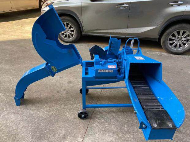 新家用电大型自动进料玉米秸秆粉碎机干湿两用青贮碎草机铡草粉促