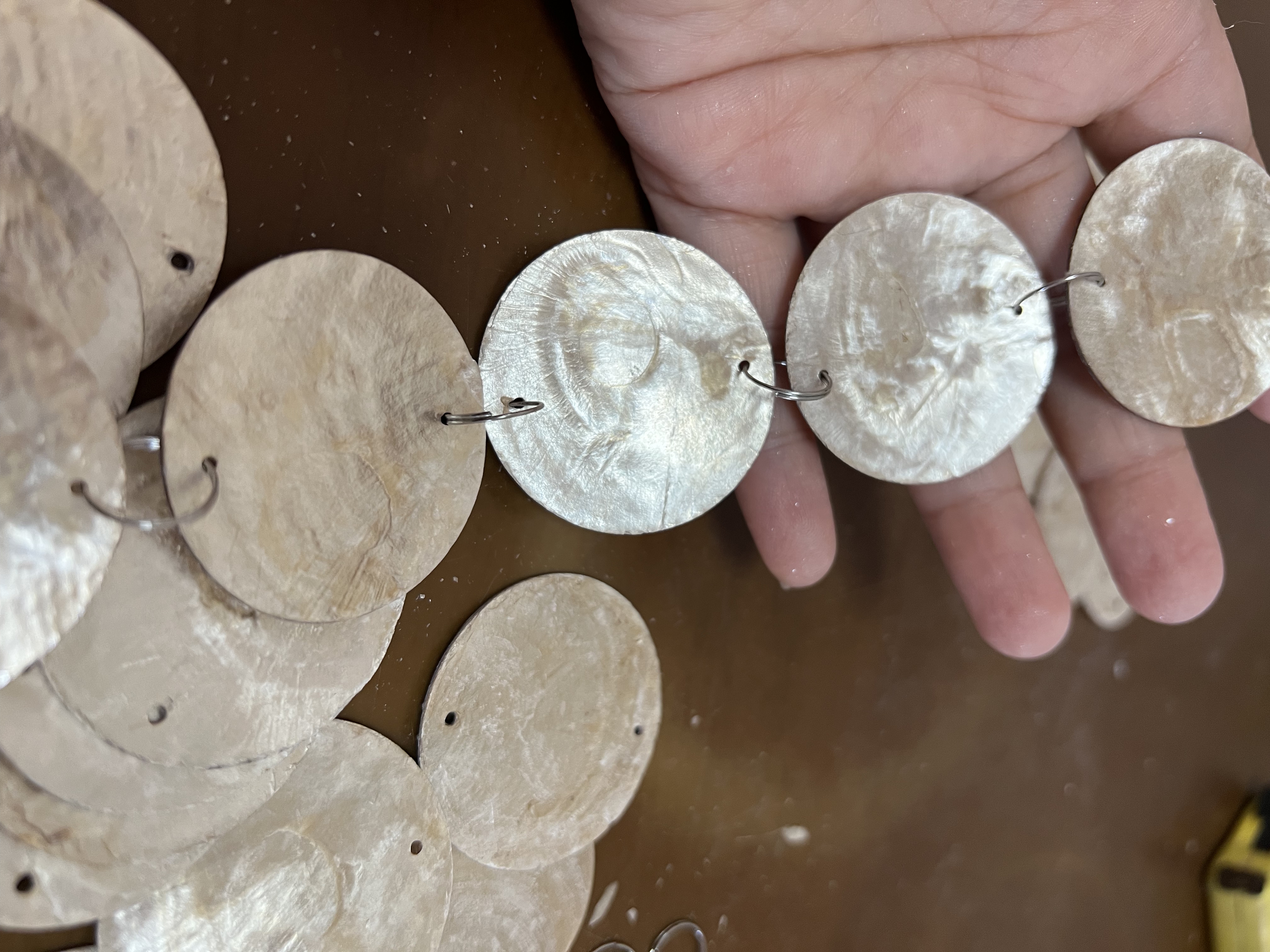 天然金色贝母片镜贝贝壳片装饰片风铃饰片贝壳灯贝壳画专用贝母片