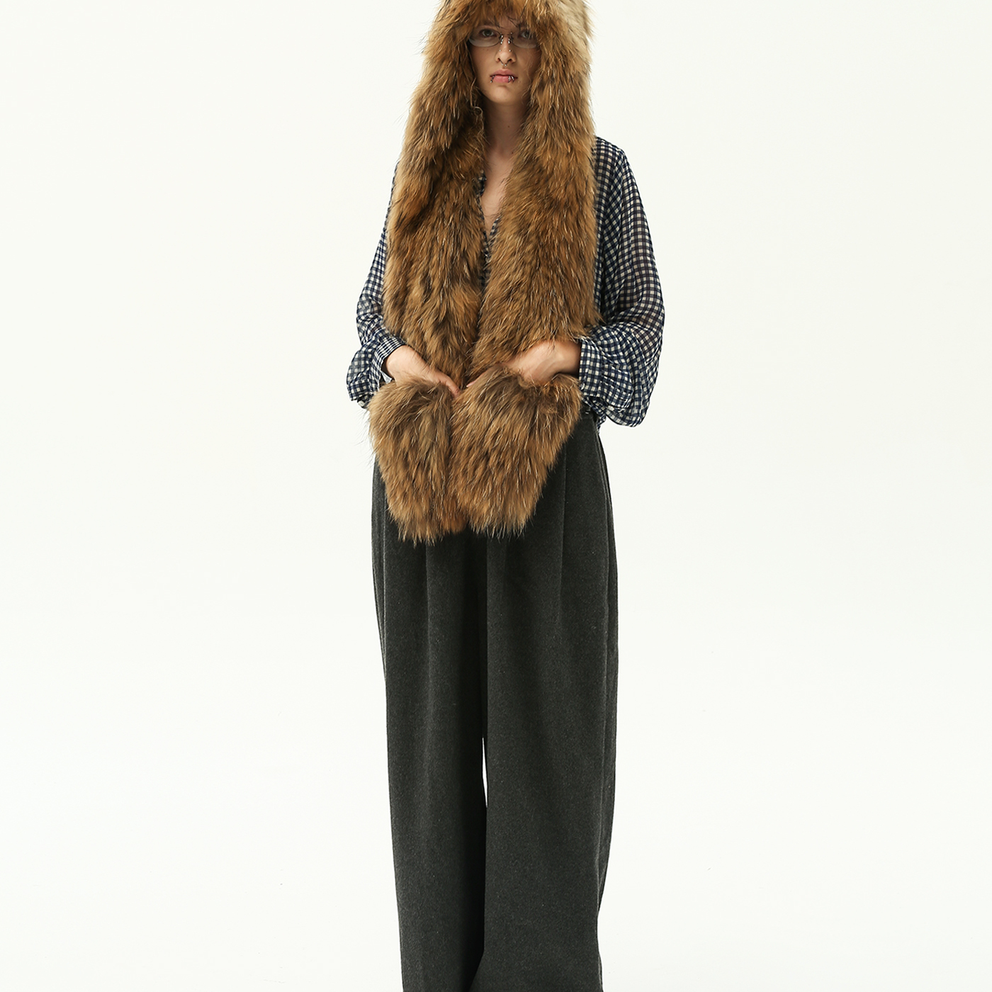 1cothen AW25 皮草连帽围巾