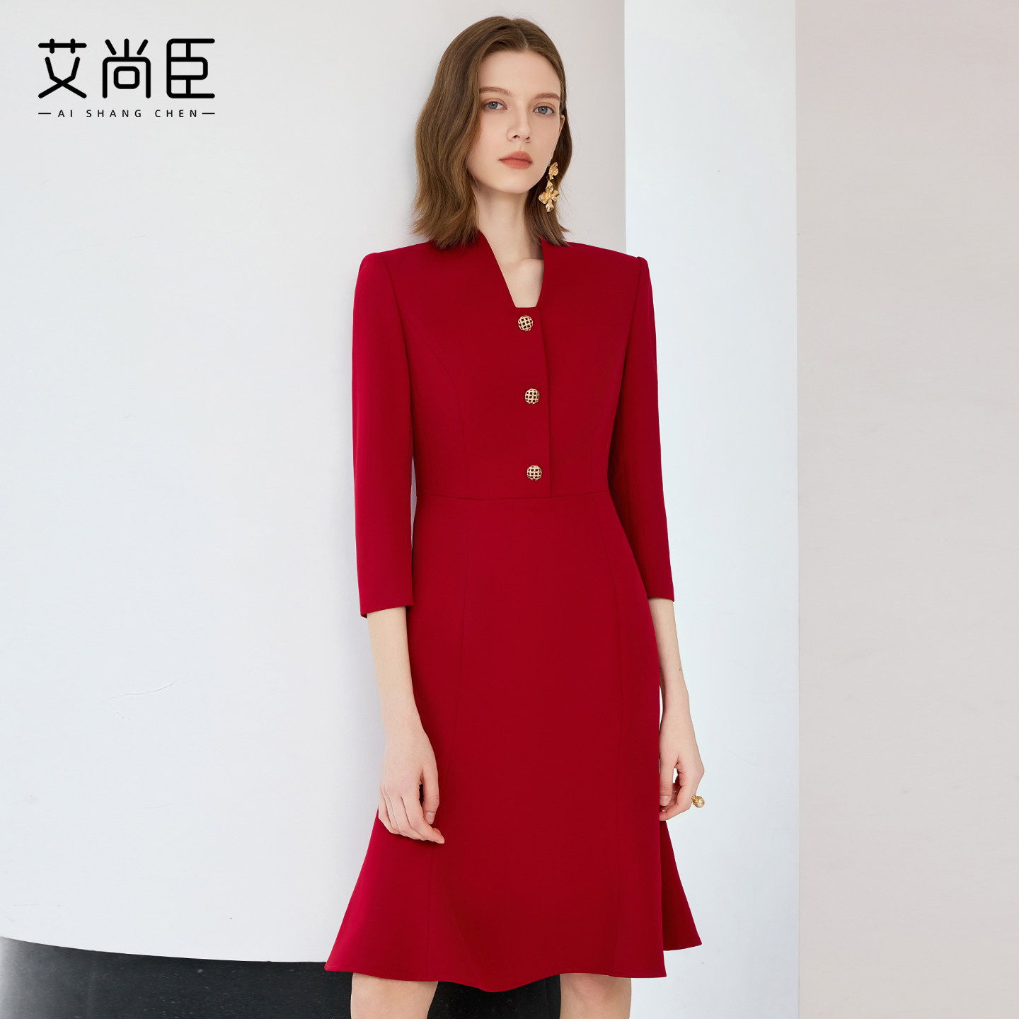 艾尚臣红色职业装连衣裙女年会主持美容院老板娘前台工作服鱼尾裙