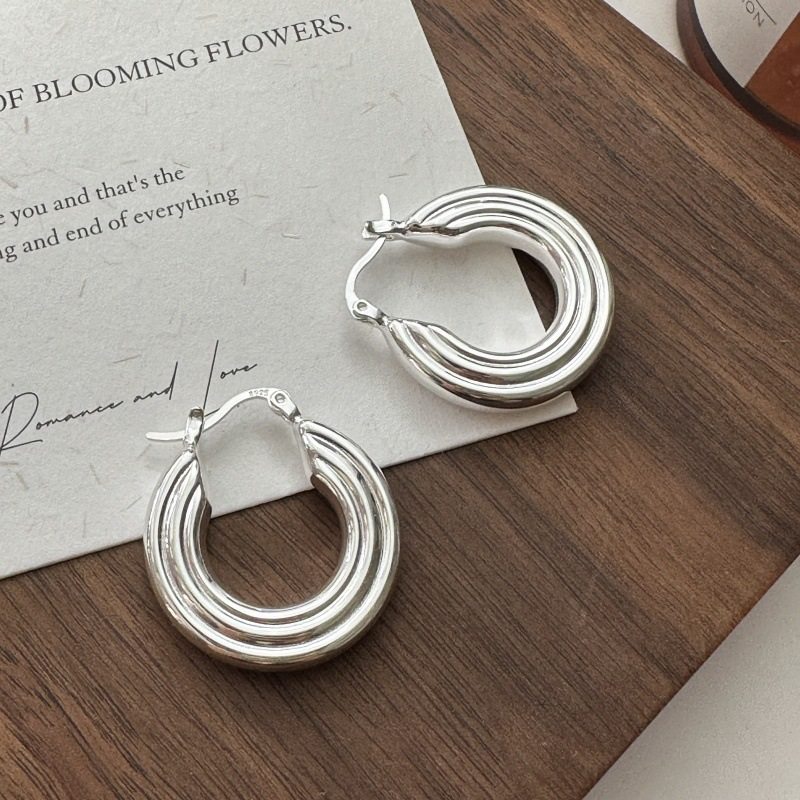 925纯银韩版小众设计感空心工艺条纹耳环复古INS风简约耳饰品,饰品/流行首饰/时尚饰品新,银饰耳饰,淘宝优惠券,粉丝福利购,淘宝优惠卷