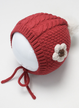 红色婴儿帽子秋冬款针织帽可爱女宝宝花朵帽小月龄毛线帽护耳防风