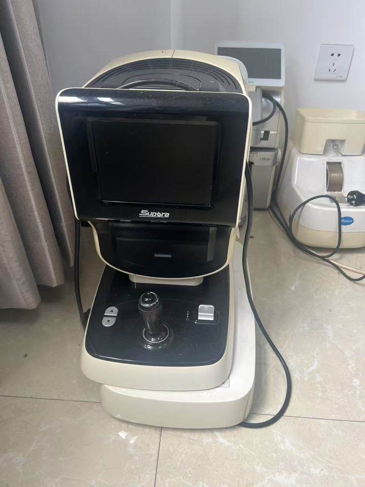 2月1日吉安磨片机2台、验光仪2台、焦度计2台、小型开槽机1台、磨边机1台网络拍卖公告