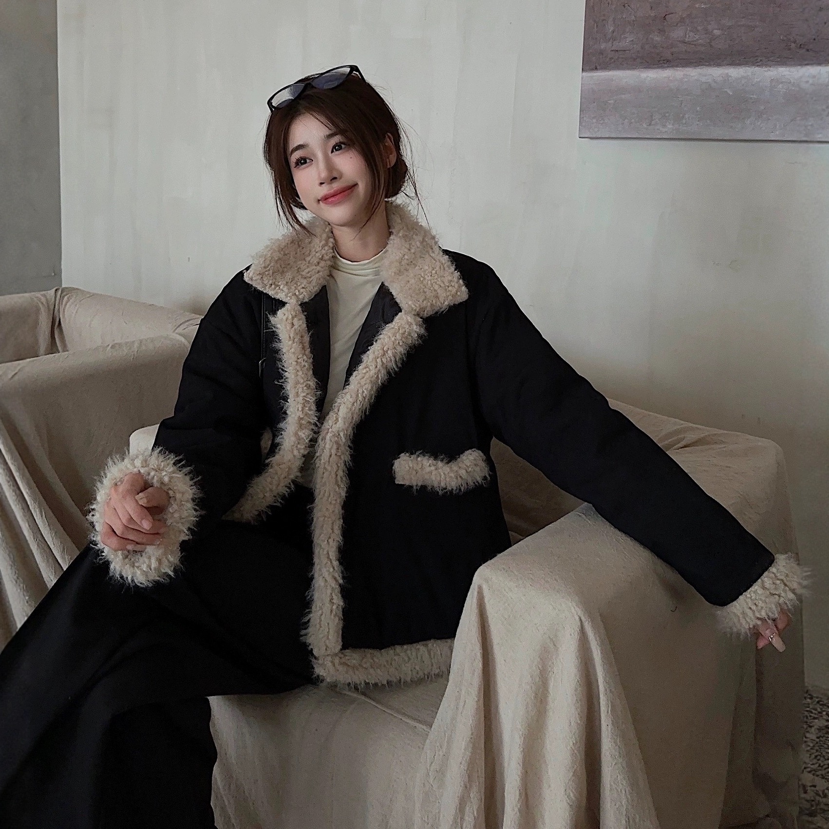 2025冬新款小香风羊羔毛外套女黑色灯芯绒环保皮草小个子毛绒上衣