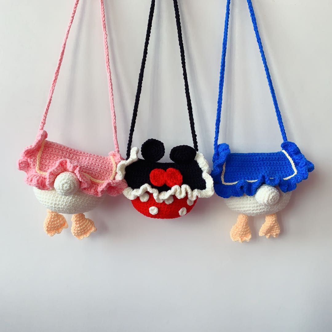 唐老鸭屁屁包diy手工编织材料包米妮包斜跨钩针毛线包